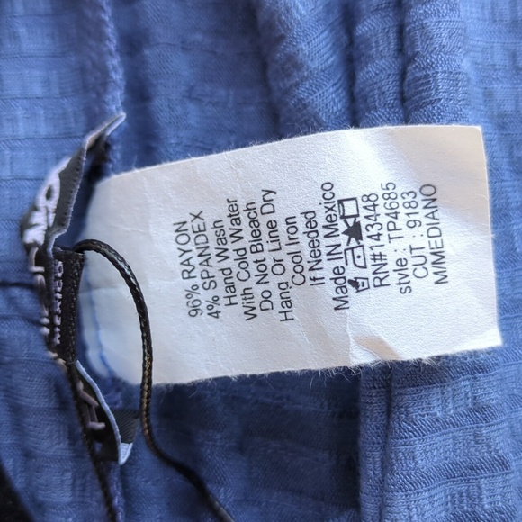 New FASHION NOVA Set‎ Black color, Medium Size - Picture 6 of 9